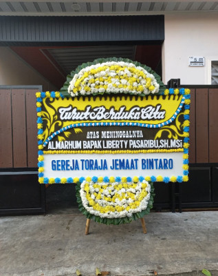 Papan Bunga Duka di Surakarta